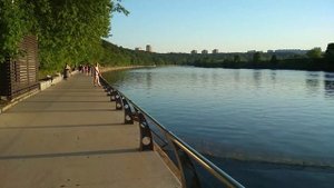 Прогулка в парк - Прогулка по парку Фили летом.