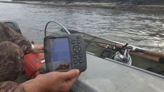 Рыбалка на Амуре. Спиннинг с катушкой Нельма. Осенние зарисовки. смотреть онлайн