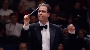 Ori Leshman conducting