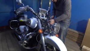 Установка светодиодной фары на мотоцикл Honda Shadow