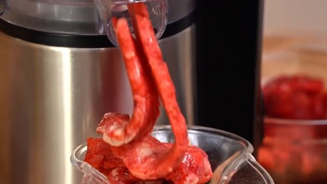 Как приготовить вкусный сорбет в шнековой соковыжималке CASO SJW 500 смотреть онлайн