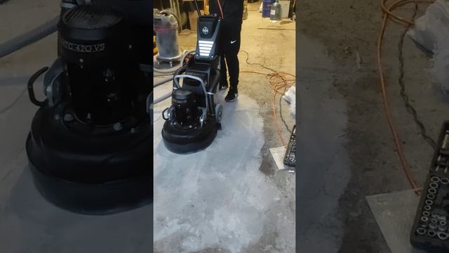 Выравнивание , шлифовка бетонного пола. смотреть онлайн