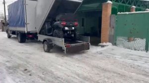 7132-8К - Погрузка квадроцикла в прицеп ССТ 7132-8К с подъемным бортом