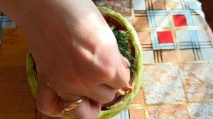 Капуста фаршированная мясом и овощами. Мясо в капустном кочане.