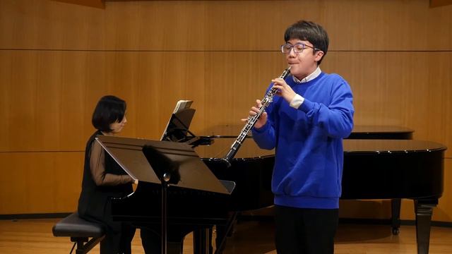 Wolfgang Amadeus Mozart Oboe Concerto in C Major смотреть онлайн