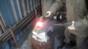 Приспособления для ковки: гусиные лапки, вилки, просекатель и т.п.