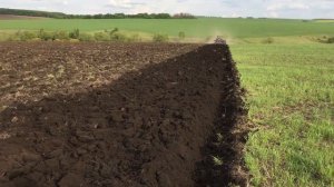 Сравнение вспашки с предплужниками и без них