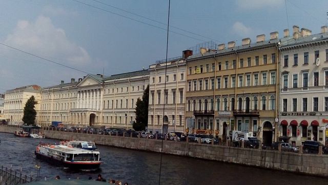 МАЛЕНЬКИЙ СЕВЕРНЫЙ РАЙ смотреть онлайн