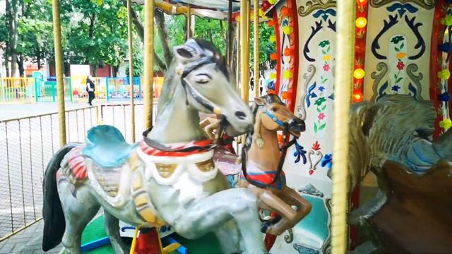 ? Анна стар - Парк аттракционов и парк развлечений - Amusement park and Theme Park смотреть онлайн