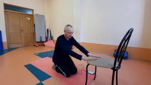 Упражнение для разработки коленей