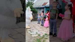Поздравление для девочки с Ростовой куклой