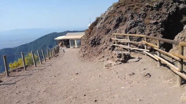 Вулкан Везувий Наполи ( Vulcano Vesuvio Napoli)
