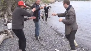 Рыбалка на селедку. 5 СЕЛЕДОК НА ОДНУ УДОЧКУ ЗА ОДИН ЗАБРОС!