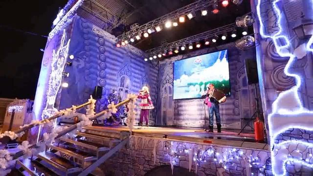 Фольк шоу Ярмарка. Новый год 1013 смотреть онлайн