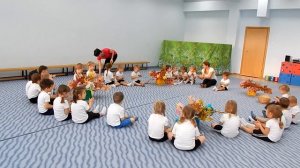 Занятие по физкультуре для детей  2 я мл  группы