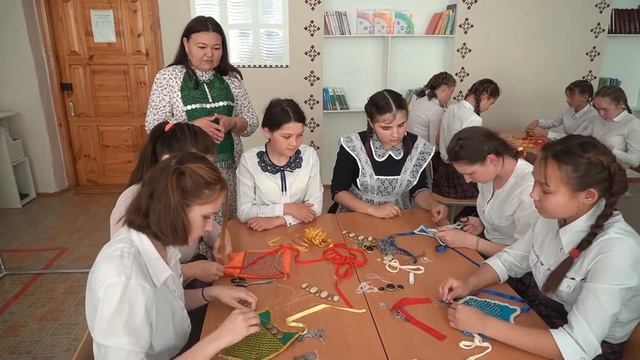 Занятие рукоделием имеет большое образовательное значение, формирует усидчивость и трудолюбие детей