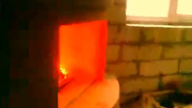 Огонь в открытой топке камина смотреть онлайн