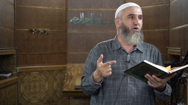 Еженедельный маджлис в мечети на территории ЦГБ в г. Кизляр смотреть онлайн