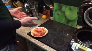 Жарим курицу в мультиварке