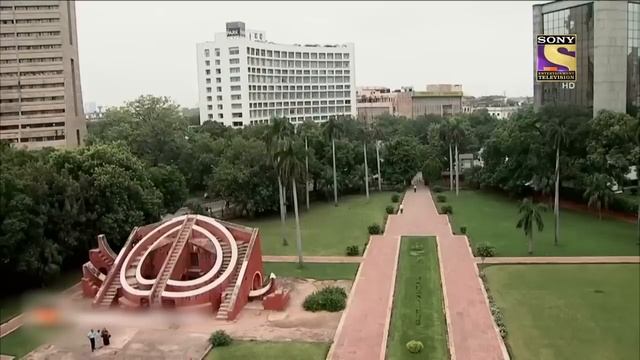 Viral Videos | सीआईडी | Case Ke Chakkar Mein Pankaj Latak Gaya Ped Se смотреть онлайн