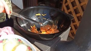 ГОЛУБЦЫ В КАЗАНЕ