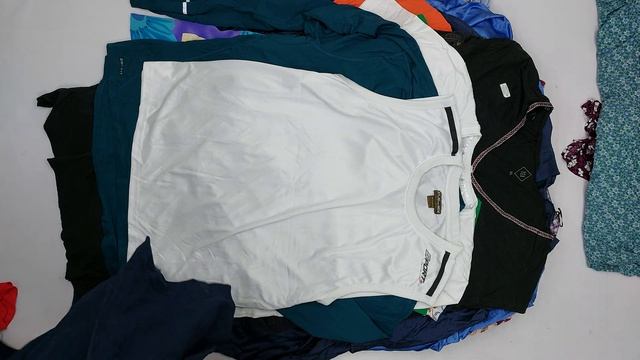 27154 Микс большие размеры весна-лето 01-MHS.S.XXL-20 (cream) 4 пак 60кг 8.95€/кг 257шт смотреть онлайн