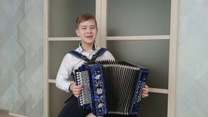 Песня "Я буду долго гнать велосипед"