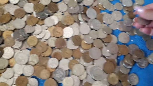 Вскрываем копилку.