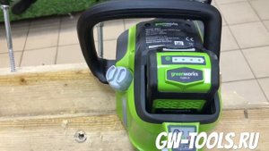Пила аккумуляторная цепная 40 см Greenworks 40V GD40CS40, бесщёточная