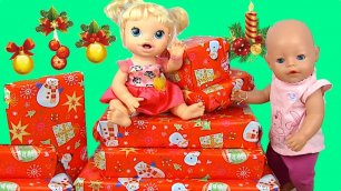 Куклы Пупсики Открывают Новогодние Подарки Мультик с Куклами Для девочек