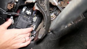 FORD EDGE AIRBAG OCCUPANT CLASSIFICATION SYSTEM FUSE LOCATION REPLACEMENT  AIR BAG OCCUPANCY FUSE