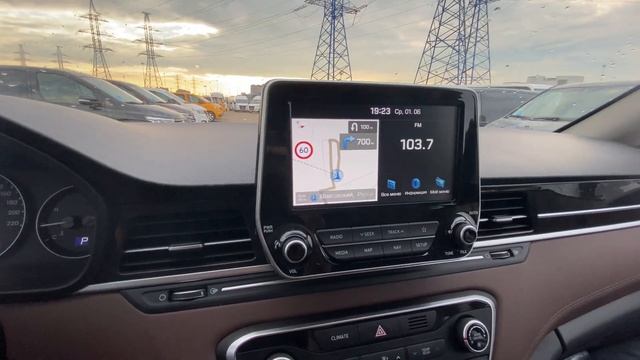 Hyundai Grand Starex Urban 2020. Русификация ШГУ и активация штатной навигации. смотреть онлайн