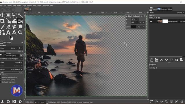 How to Create a Transparent Gradient in GIMP смотреть онлайн
