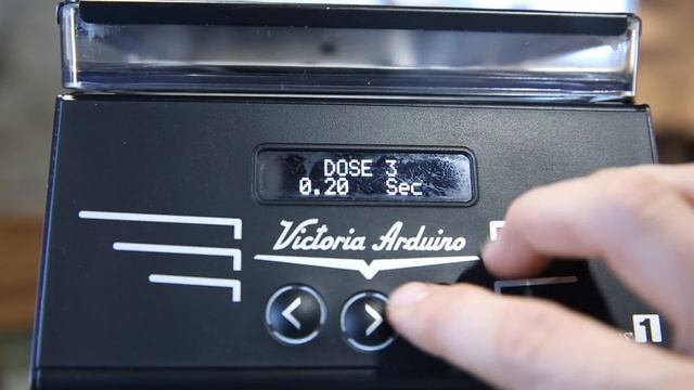 Kelsey Carr reviews the Mythos Clima Pro Grinder смотреть онлайн