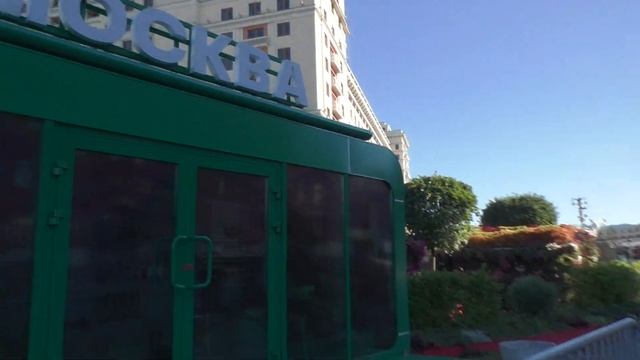 МОСКВА. Манежная площадь – «Город цветов». смотреть онлайн