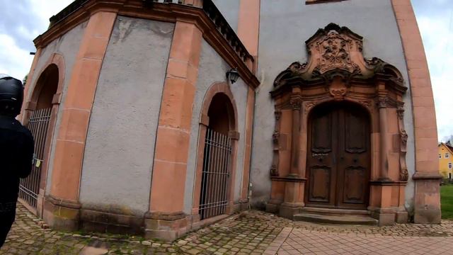 Катаемся верхом на поросятах. Едим мороженое. Город Эттенхайм ( Ettenheim ). Часть первая. смотреть онлайн