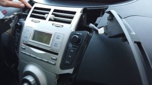 2006 - 2011 Toyota Yaris | USB ve Aux Bağlantı Adaptörü | Kutu Açılımı & Montajı