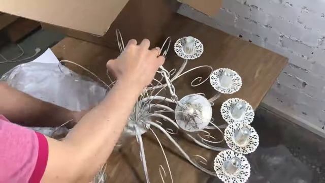 Обзор большой люстры подвесной ПЕТРАСВЕТ S1074-8 в классическом стиле. Не требует сборки. смотреть онлайн