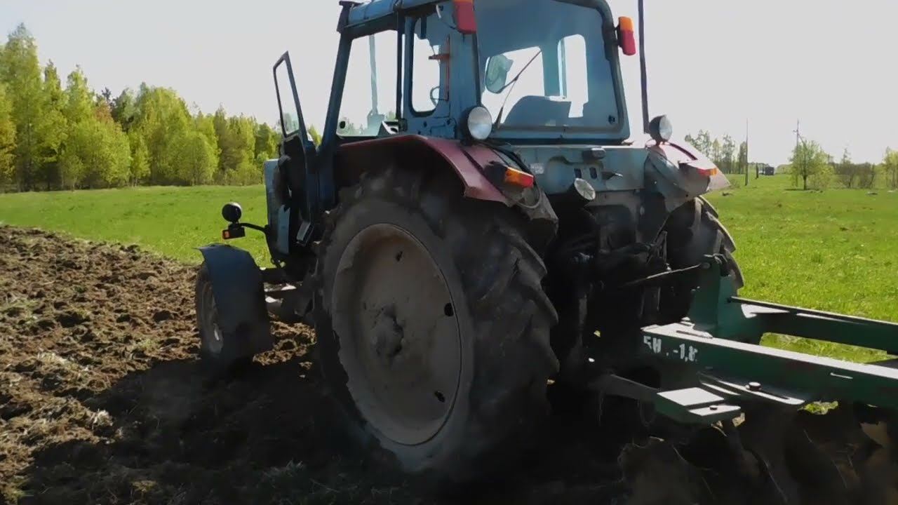 Дисковая борона на МТЗ 80-дискуем огород!!