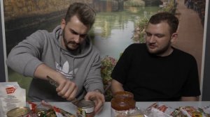 Юлик и Кузьма едят зубную пасту и травятся остальной едой