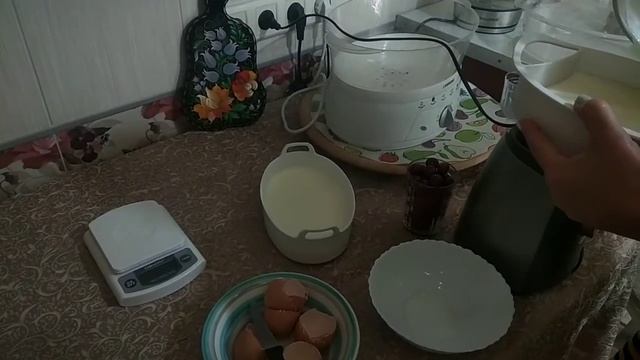 Запеканка на пару с вишней со стевией + молочный коктейль с вишней! смотреть онлайн