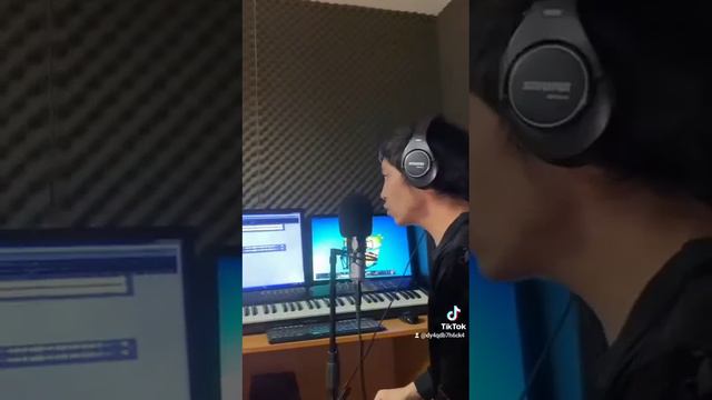 Амре Сен кориктисин ковер Кумисбек смотреть онлайн