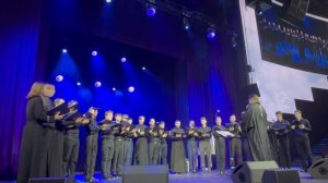 Мы пойдём с конём по полю вдвоём