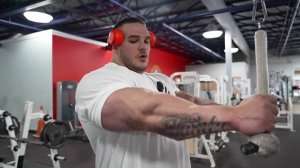 Nick Walker | HEAVY SHOULDER PRESS! | BIG DELTS AND TRICEPS WORKOUT! | ROAD TO OLYMPIA 2022!