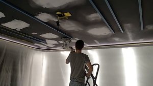 Косметический ремонт потолка в офисе за ночь. #безвоздушнаяпокраска #малярныеработы #покраскавперми