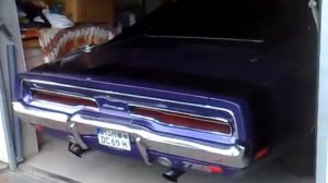 Заводим Dodge Charger 1969 Звук выхлопа