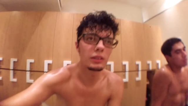 В поисках выставки для взрослых случайно набрели на оазис. смотреть онлайн