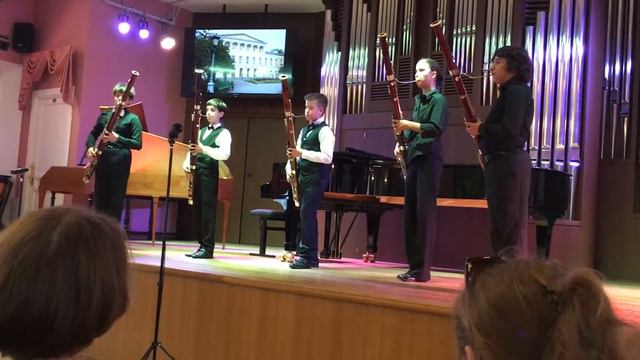 Юлиус Фучик "Медведь, старый ворчун"" смотреть онлайн