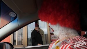 Ronald McDonald VS Cookie Monster