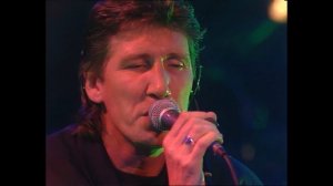 Empty Spaces + What Shall We Do Now? (with Bryan Adams) - Roger Waters - The Wall (1990)